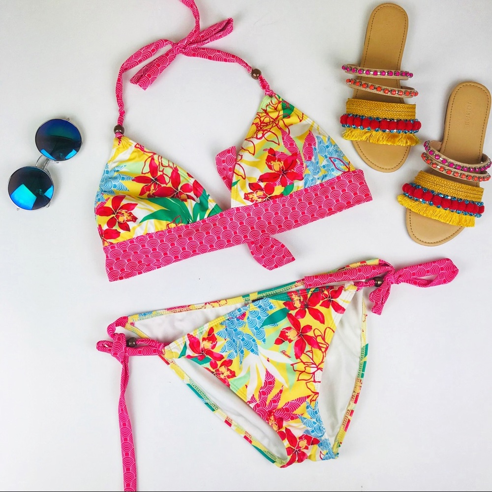 GUESS USA Tropical Floral Summer Bikini